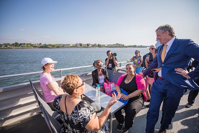 Mayor de Blasio at Clason Point Park after the Soundview route was launched in 2018
